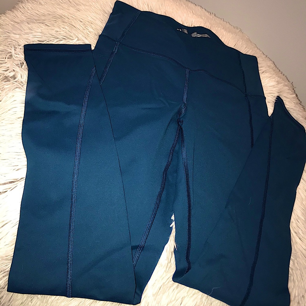 VS Knockout Tight with Pockets